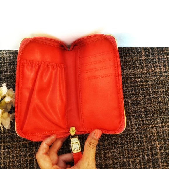 Lilly Pulitzer Tropical Wristlet - Picture 6 of 6